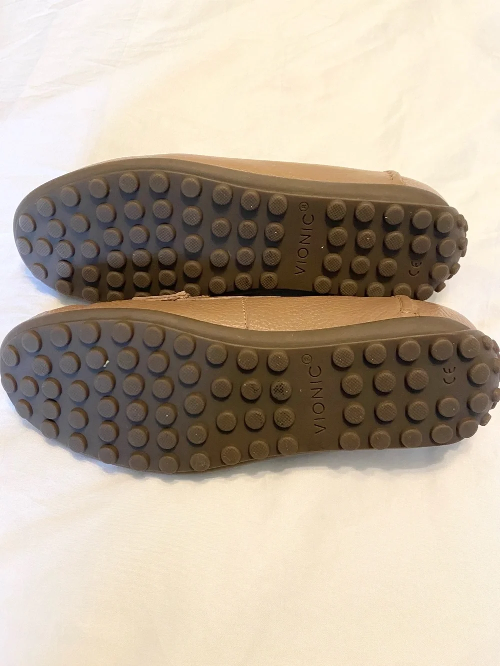Vionic Marcy Leather Loafers Comfort Taupe 8.5 EUC